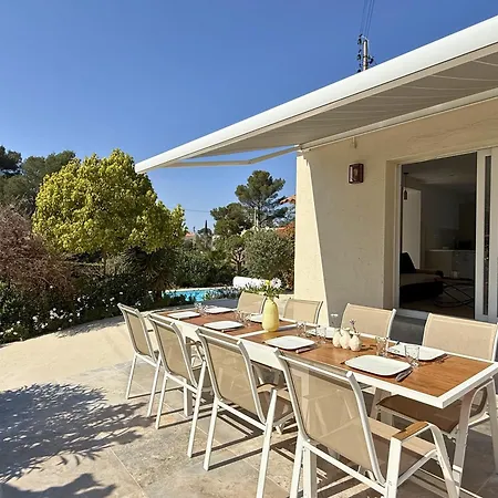 Vila Avec Jacuzzi & Piscine - Proche Port & Plages Saint-Raphaël