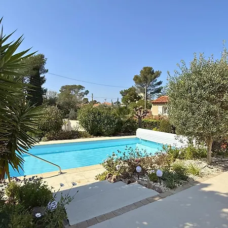 Avec Jacuzzi & Piscine - Proche Port & Plages 빌라 *